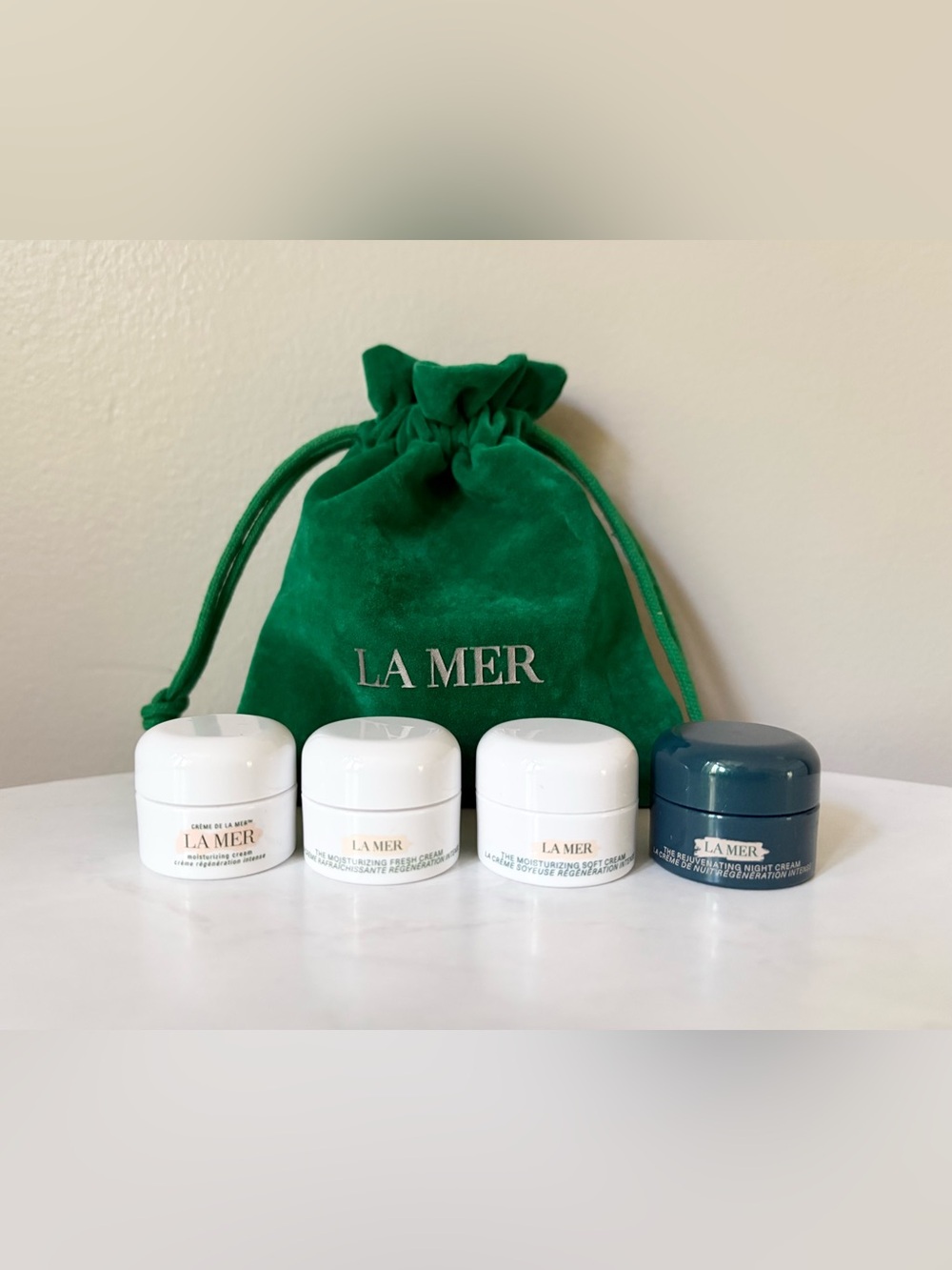 La Mer Skincare Set with Green Velvet Pouch